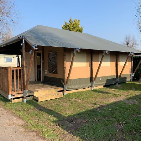 Glamour Glamping At Little Beach Otel Jabbeke  Dış mekan fotoğraf