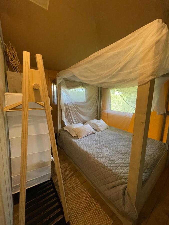 Glamour Glamping At Little Beach Jabbeke  Dış mekan fotoğraf